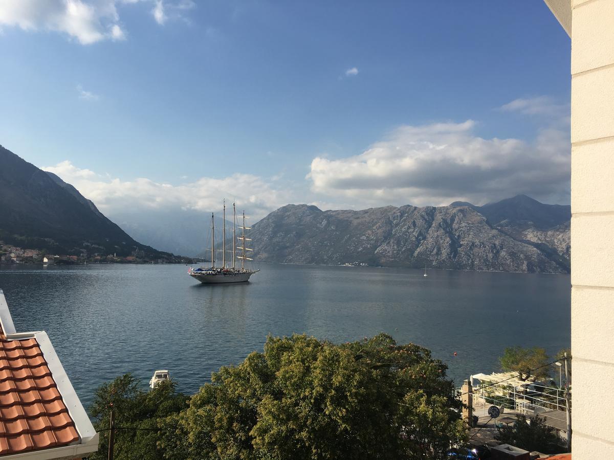 Apartamento Melodia del Mare Kotor Exterior foto