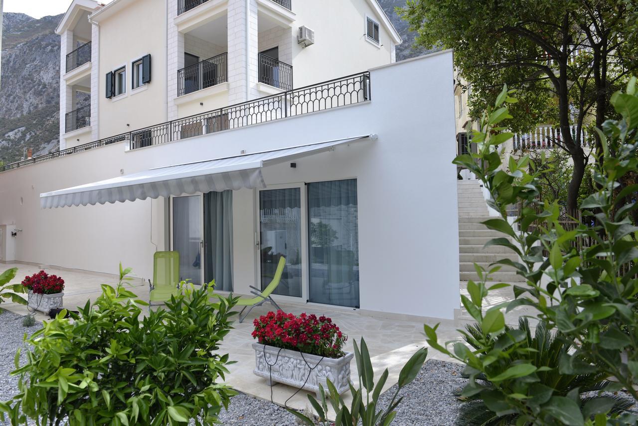 Apartamento Melodia del Mare Kotor Exterior foto
